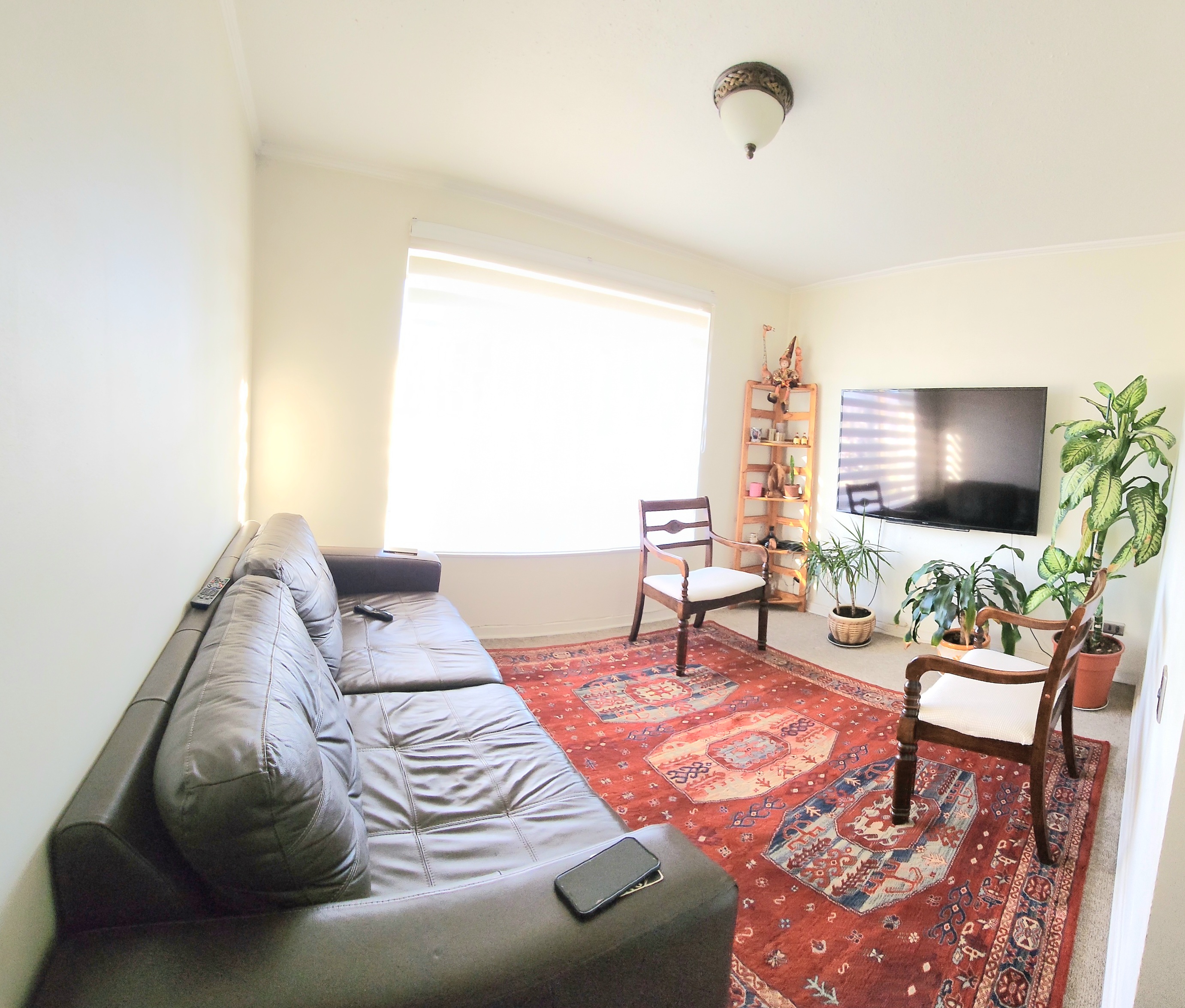 Excelente Casa con Bosca. ¡Precio Rebajado!