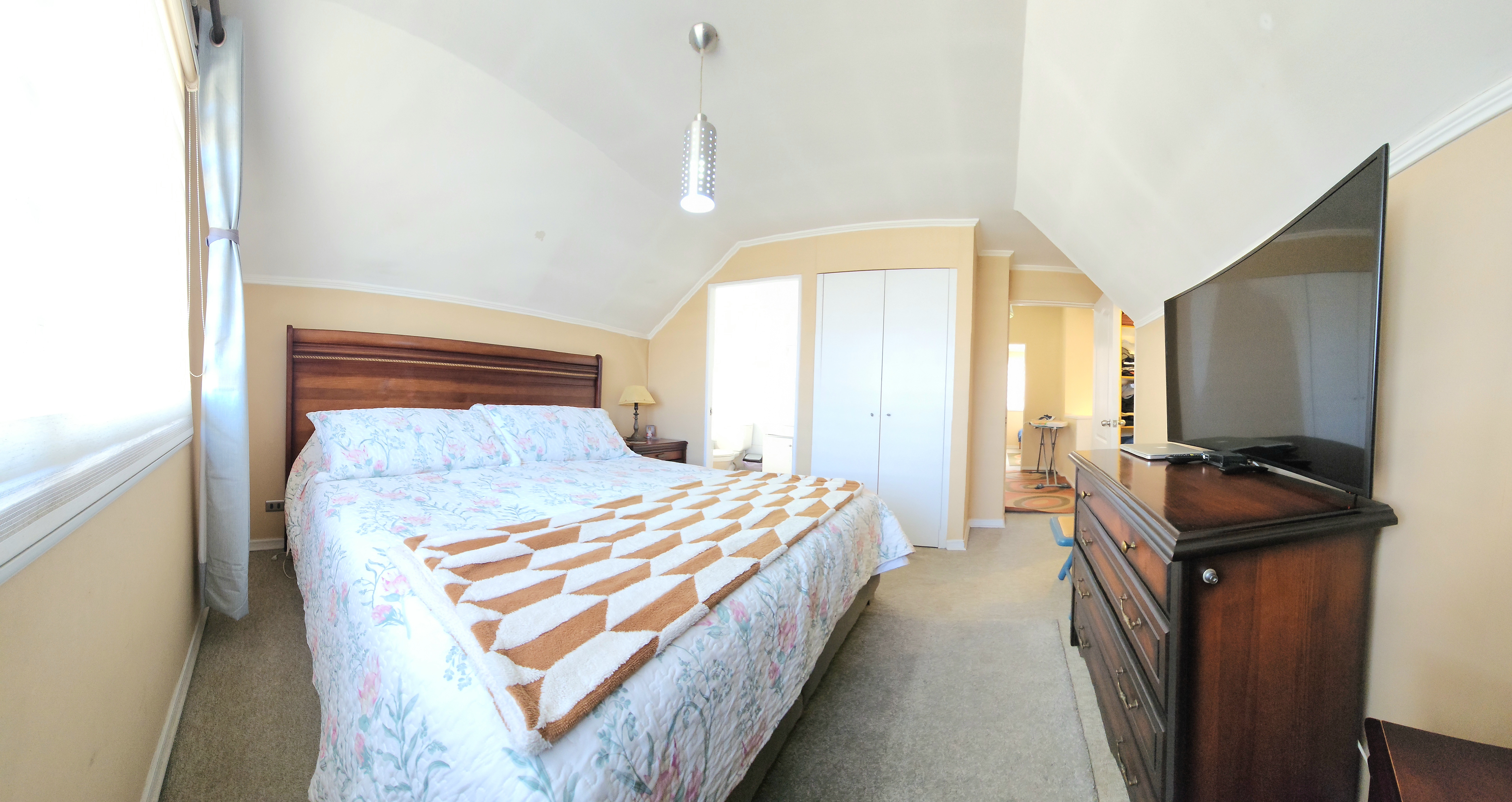 Excelente Casa con Bosca. ¡Precio Rebajado!