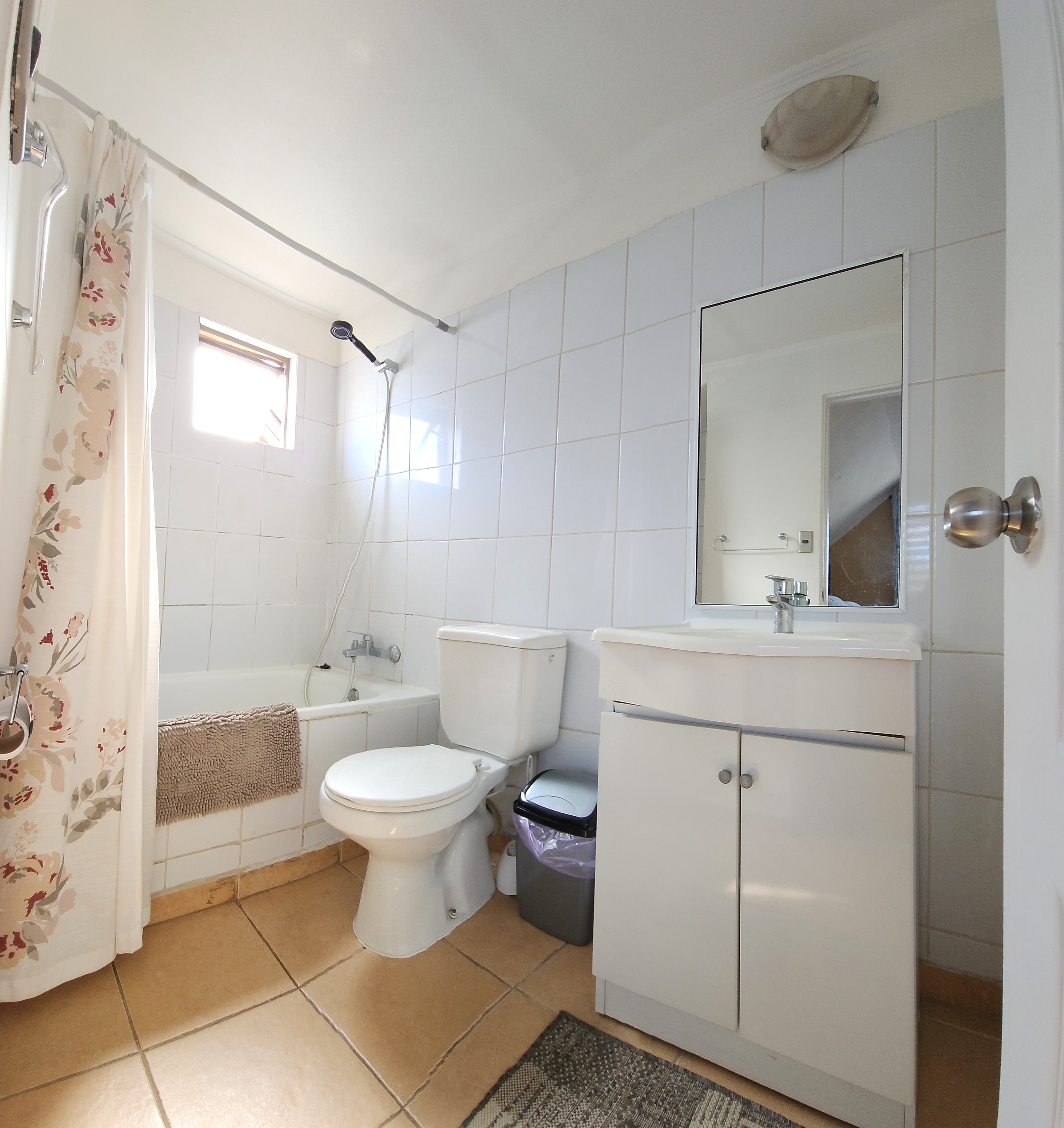 Excelente Casa con Bosca. ¡Precio Rebajado!