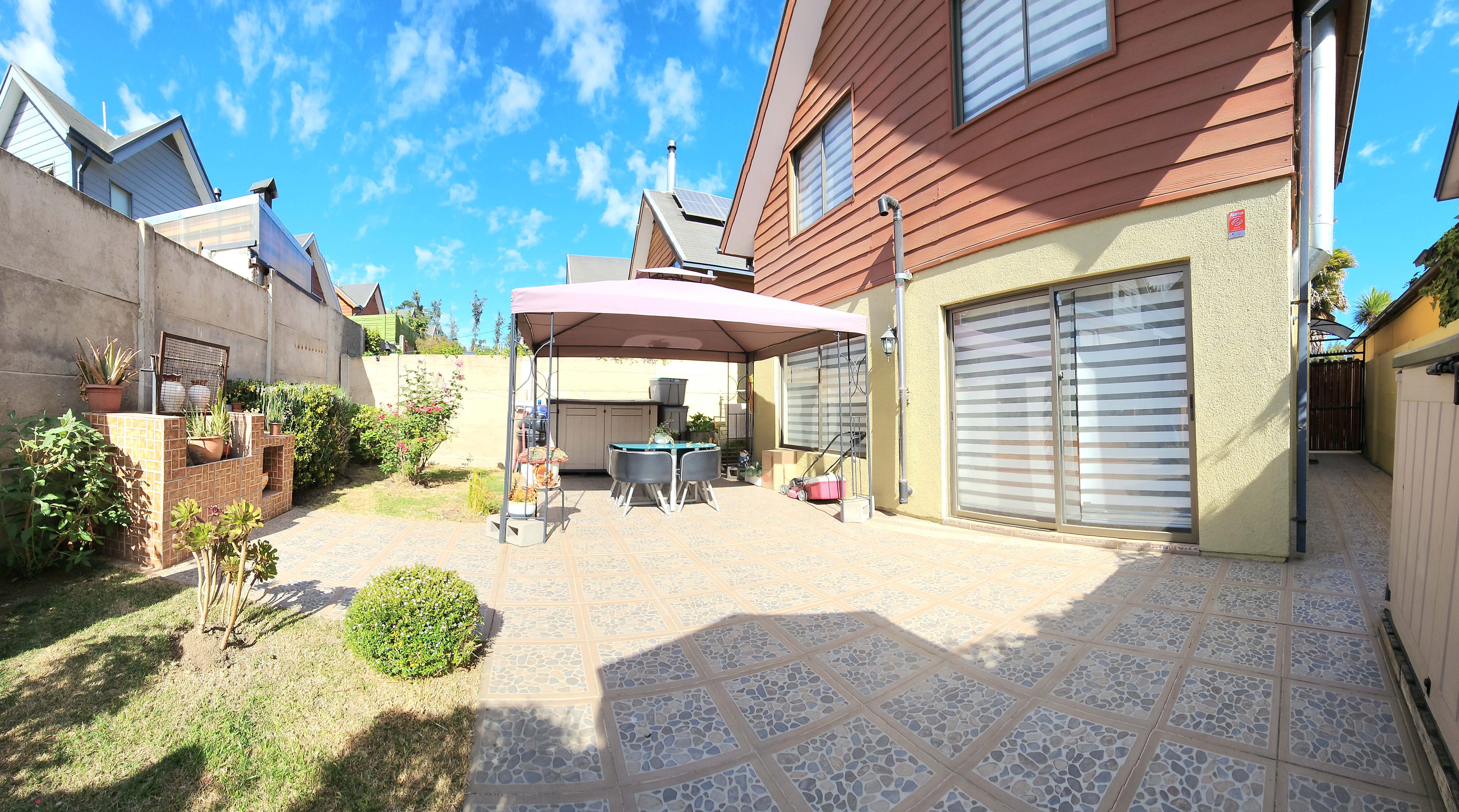 Excelente Casa con Bosca. ¡Precio Rebajado!