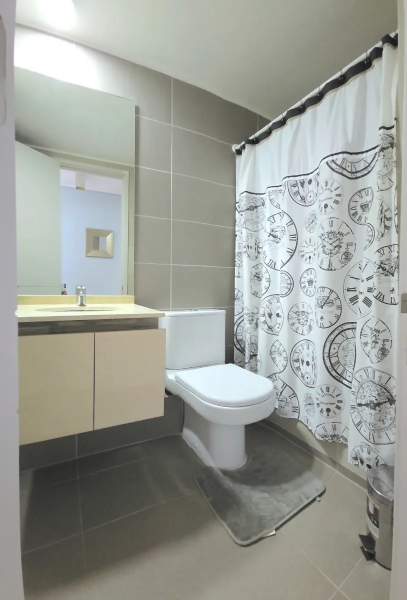 Departamento casi nuevo con vista al mar